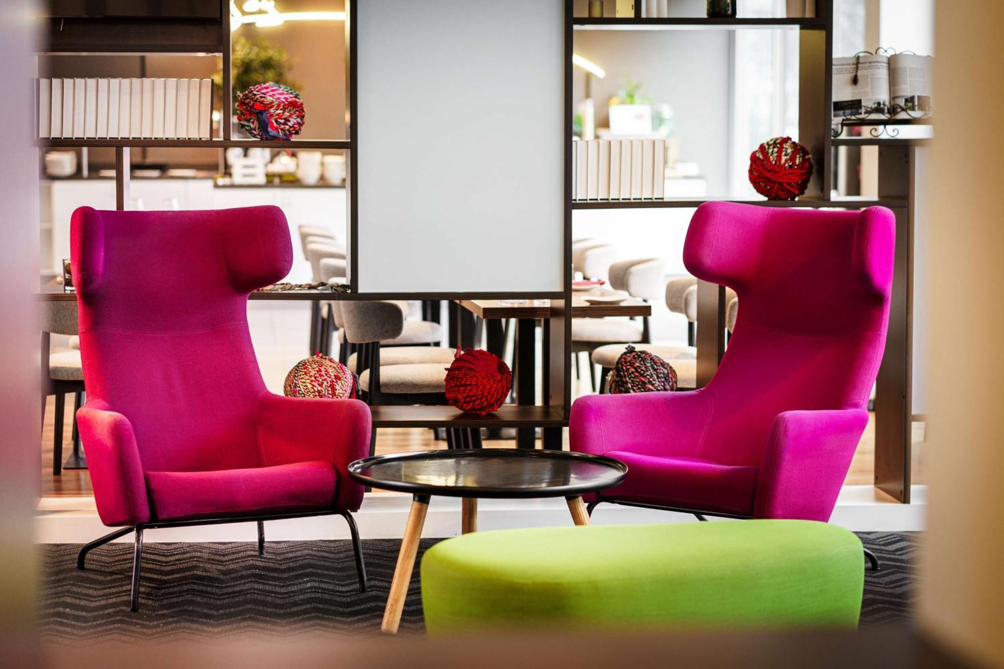 Park Inn By Radisson Frankfurt Airport Frankfurt am Main Bagian luar foto